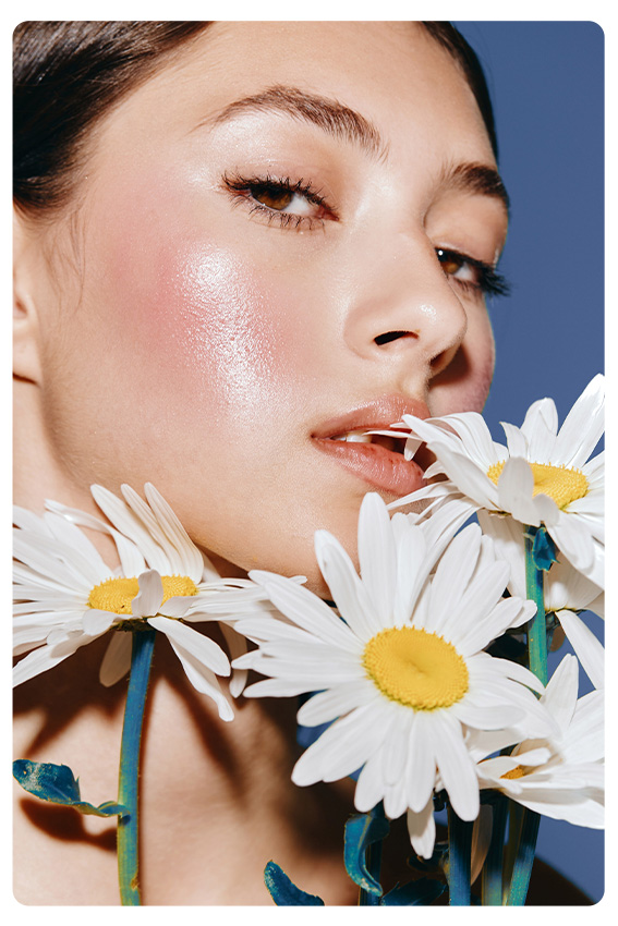 eye makeup example of Douyin makeup